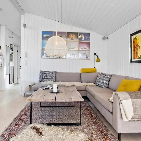 3 Bedroom In Ferienhaus *